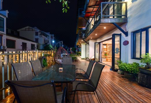 Ximan Tianmen Shanju Holiday Hostel Hotel Overview