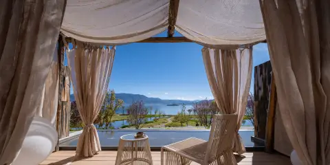 瀘沽湖安下·山與度假酒店