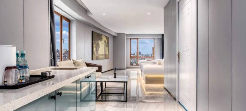 暖幢·艺术城宿(哈尔滨西站万达广场店)图片