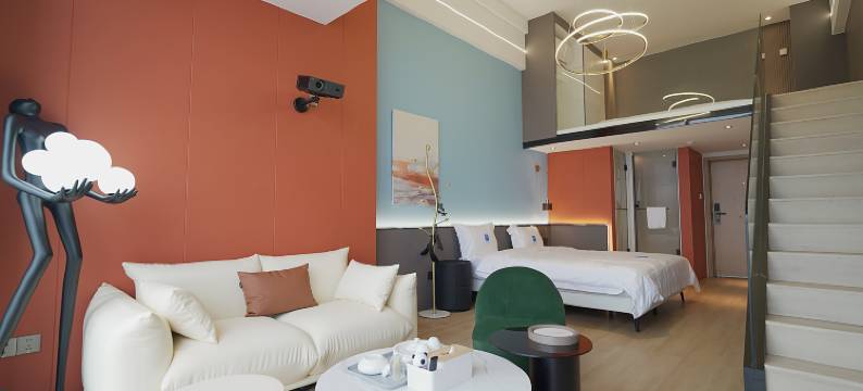 誉house高空海景Loft公寓(汕头高铁站店)图片