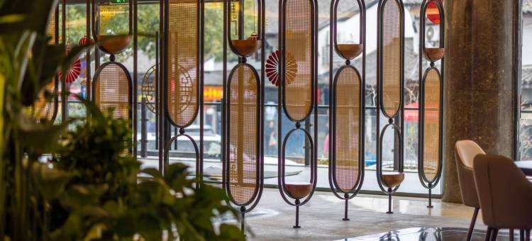 杭州西湖湖滨河坊街丽正门酒店图片