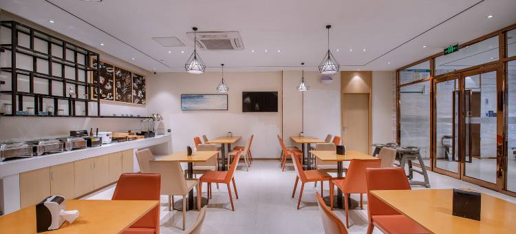 城市便捷酒店(南宁玉洞金象地铁站店)图片