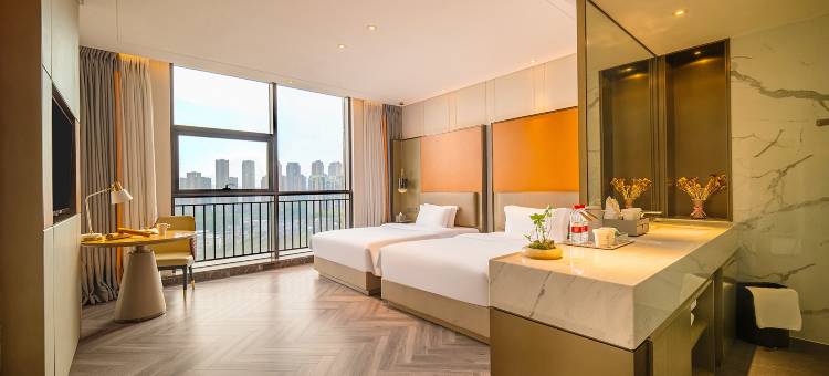 TOWO·上品国际酒店(世纪金源购物中心世纪城店)图片