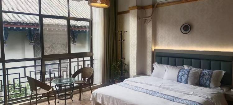 楚雄阿佬俵客栈图片