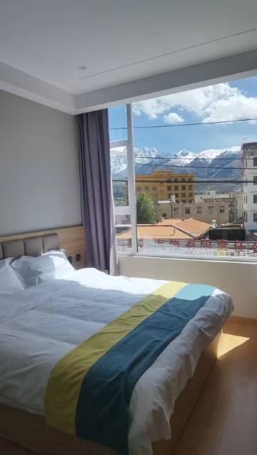 123快捷酒店(格萨尔王城店)