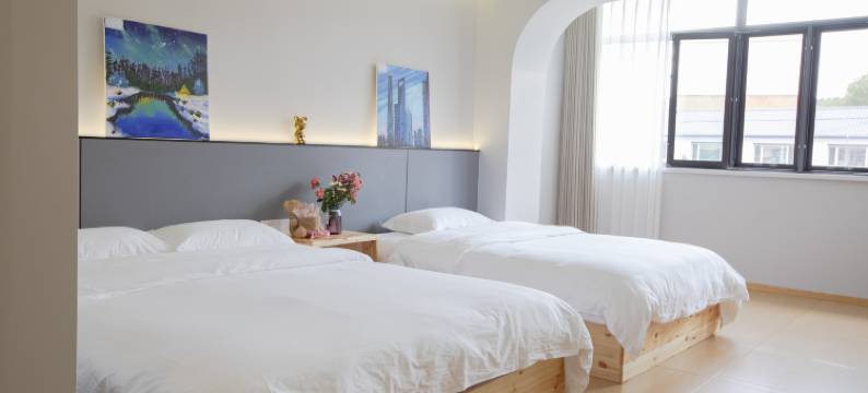 红松果精品客栈(升辉市场店)图片