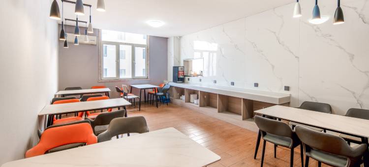 UP华驿精选酒店(天津滨海国际机场东丽开发区地铁站店)图片