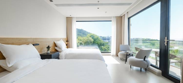 喜野·THE VILLA&CAFE&CAMPING&PARTY·泳池·湖景民宿图片