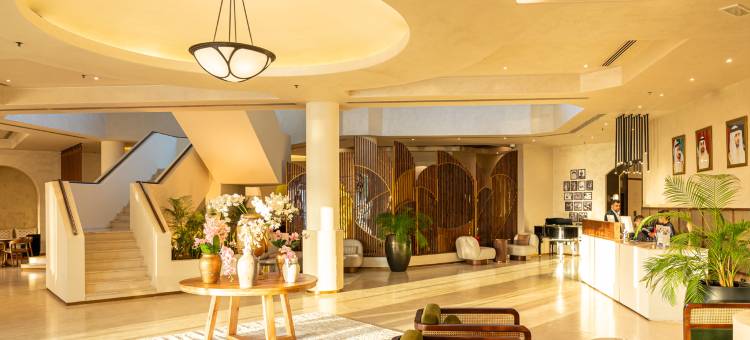 尊贵湾酒店(Majestic Cove Hotel)图片