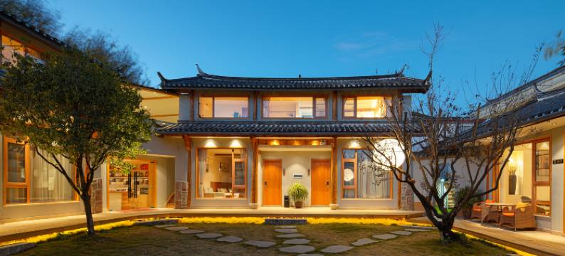 陌野丨日照金山·Luxury雪山观景·花园庭院(白沙古镇店)图片