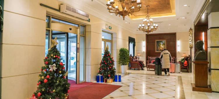 哈尔滨中央大街马迭尔宾馆图片