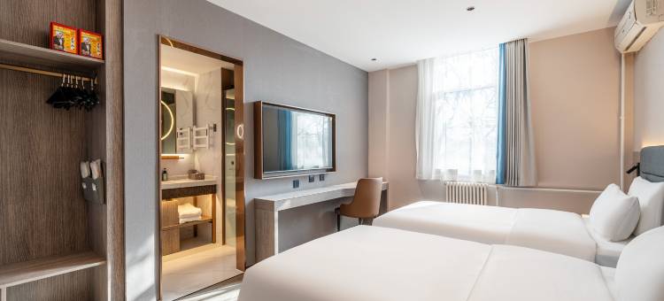 朗丽兹酒店(北京金融街西四地铁站店)图片