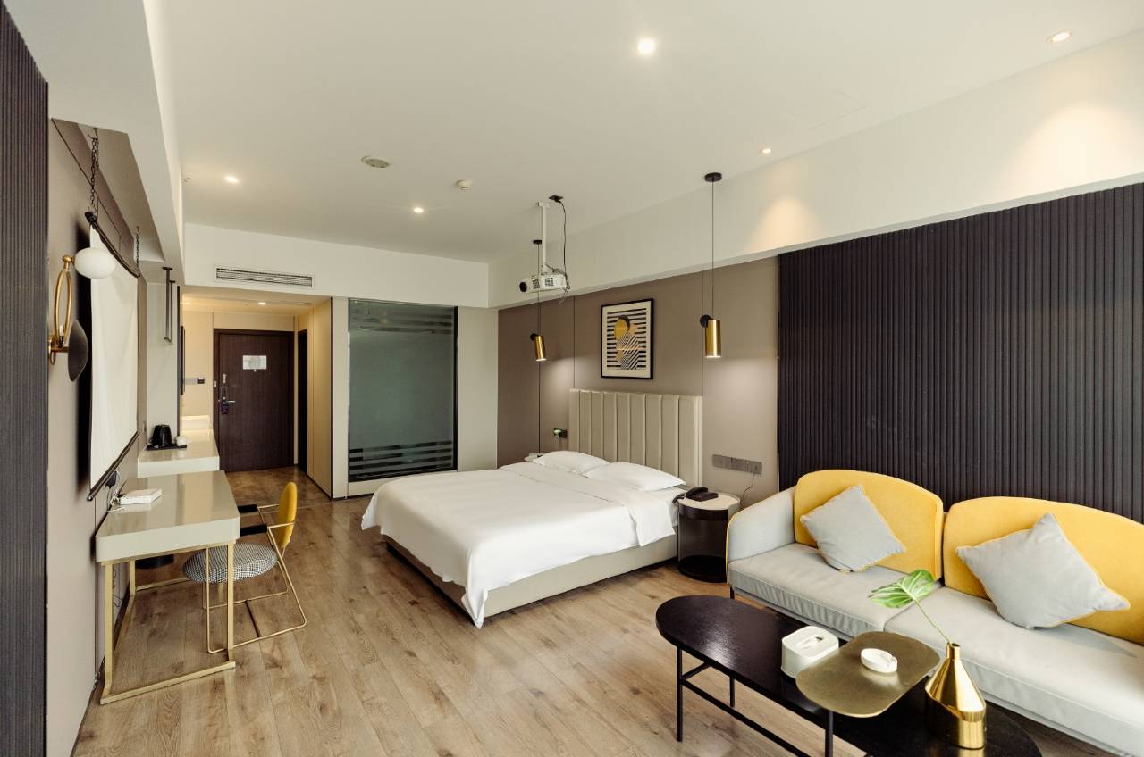 途美酒店(南充滨江大道店)