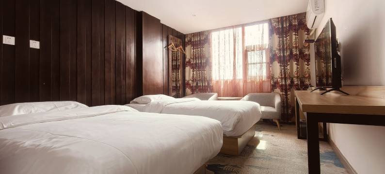 新密文峰大酒店图片