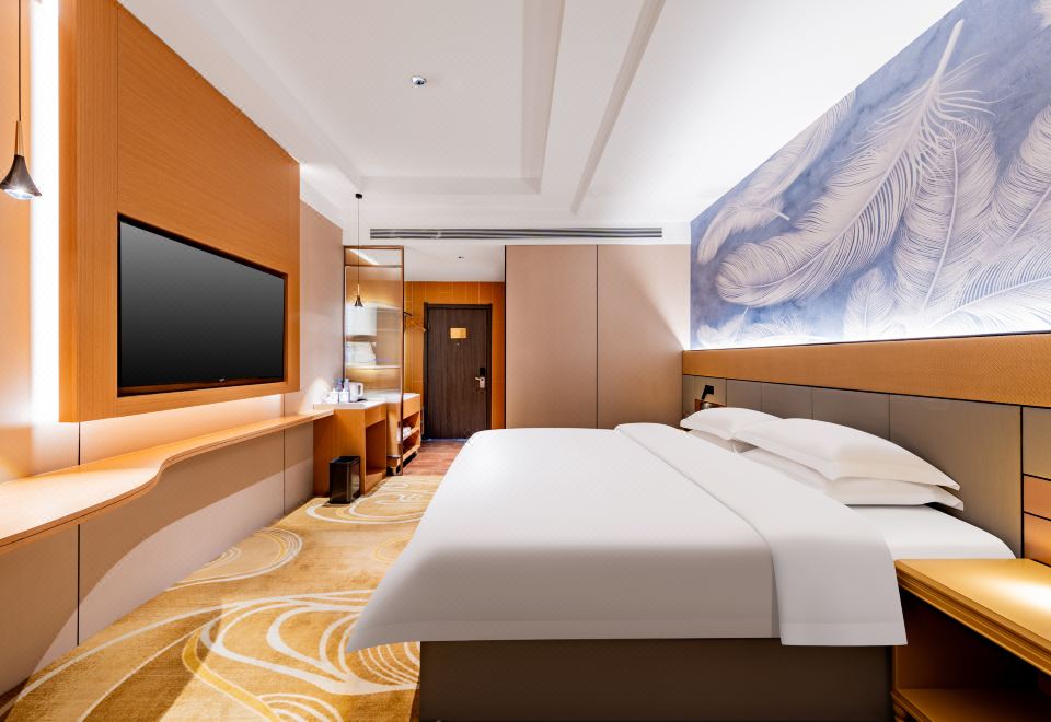 hhhtjinquanjiudianHotel Overview