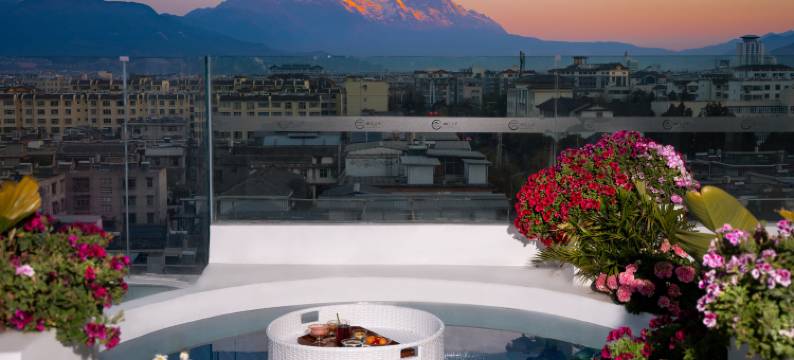 丽江之星丨日照金山·古城花园酒店图片