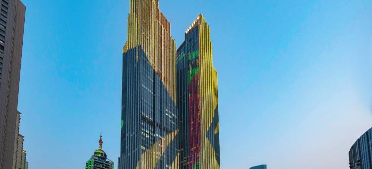 君逸酒店公寓(青岛五四广场万象城店)图片