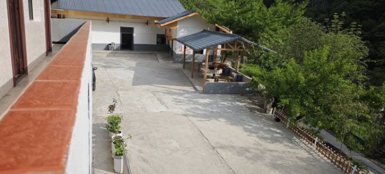 黄柏塬翠霞民宿图片