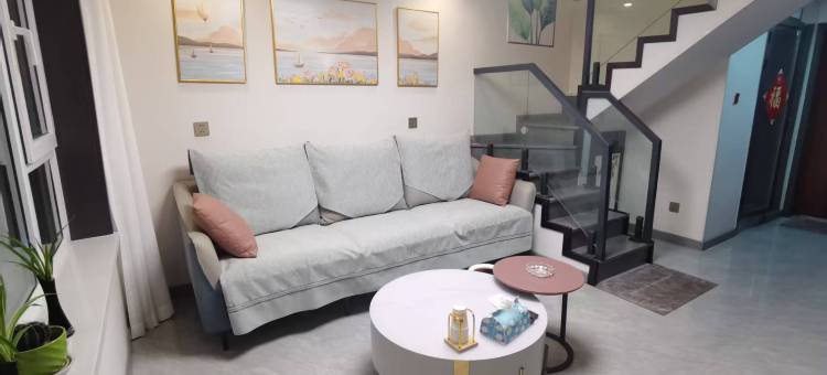 云栖民宿(凤凰岭森林公园红星东街店)图片