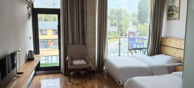 蒙阴蒙山民俗山庄(沂蒙山旅游景区店)图片