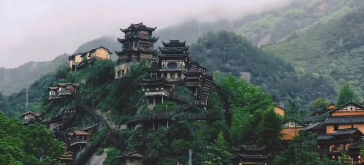 东篱栖隐·Villa轻奢观景度假美宿(上饶望仙谷风景区店)图片