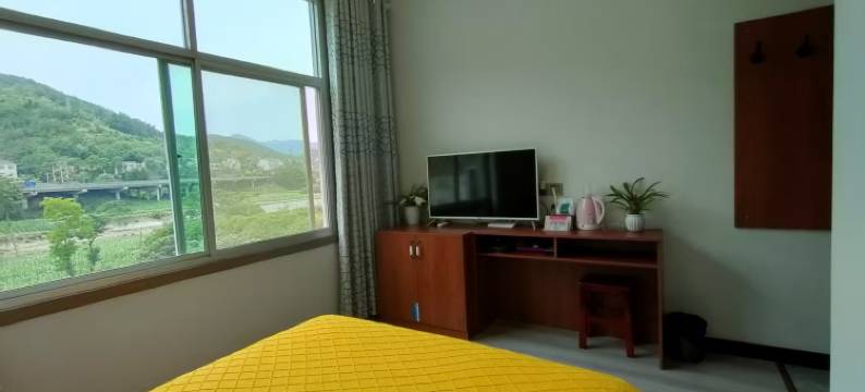 石泉思露宾馆图片