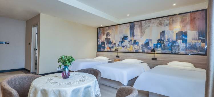 锐思特酒店(安阳火车站文峰塔步行街店)图片