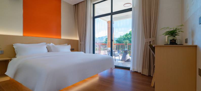 景逸居民宿(桐庐OMG心跳乐园店)图片