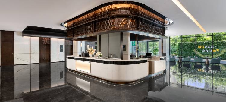 上海长风套房假日酒店图片