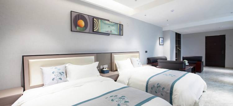 曼悦轻奢酒店(鹰潭站天虹购物中心店)图片