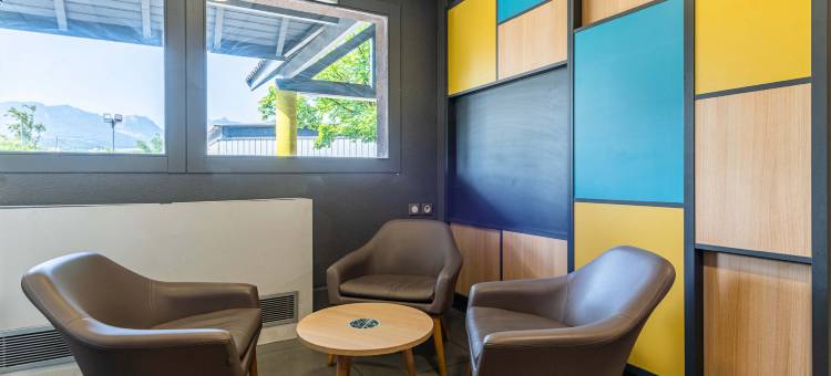 香尚贝里拉卡西尼民宿酒店(B&B Hotel Chambery la Cassine)图片