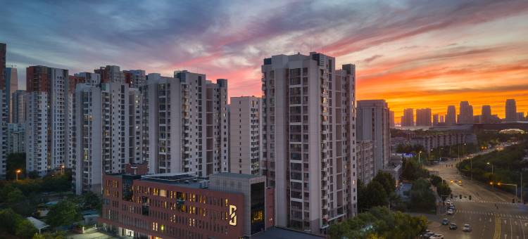 SFEEL设计师酒店(天津滨海高铁站泰达MSD店)图片