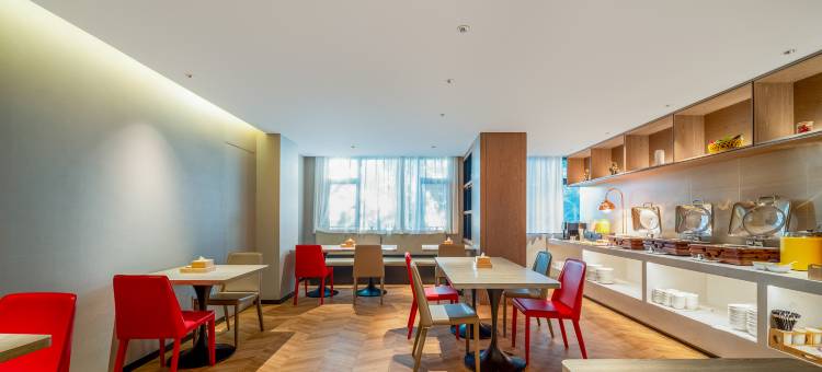 柏曼酒店(中山利和广场店)图片