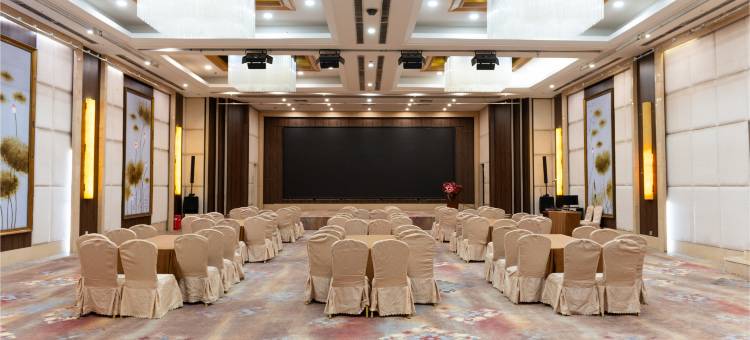 新乡国际饭店(胖东来店)图片