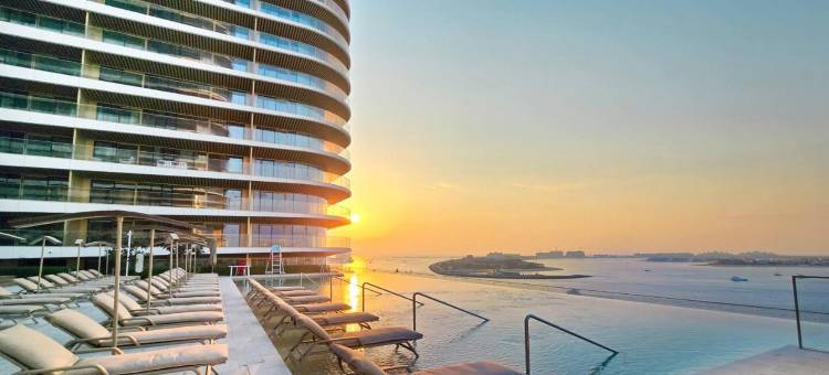 KeyRock - 蓝色大逃逸(KeyRock | Grand Bleu Escape w/ Iconic Palm Views)图片