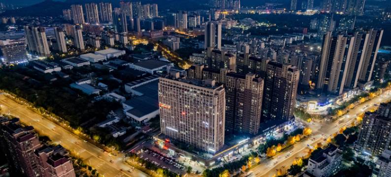 铜陵海客云朵酒店(万达广场铜陵站店)图片