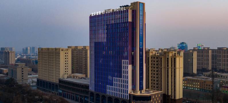 吐鲁番国泰民生广场军民共建路亚朵酒店图片