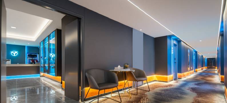 叶与晨电竞电影酒店(石家庄铁道大学义堂地铁站店)图片