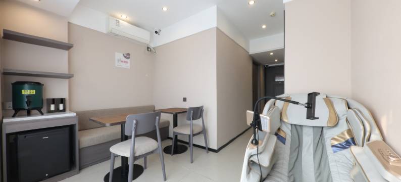 如家UP华驿精选酒店(重庆大学城微电园地铁站店)图片