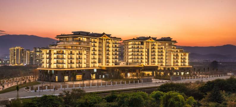 西双版纳嘎洒国际机场希尔顿花园酒店图片