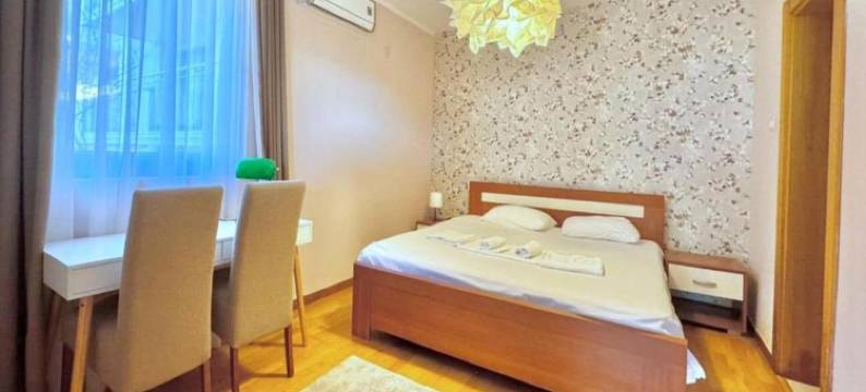 Blue Horizon Romi图片