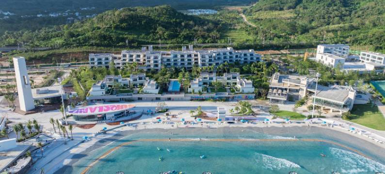 万宁日月湾中旅逐浪樾潮酒店图片