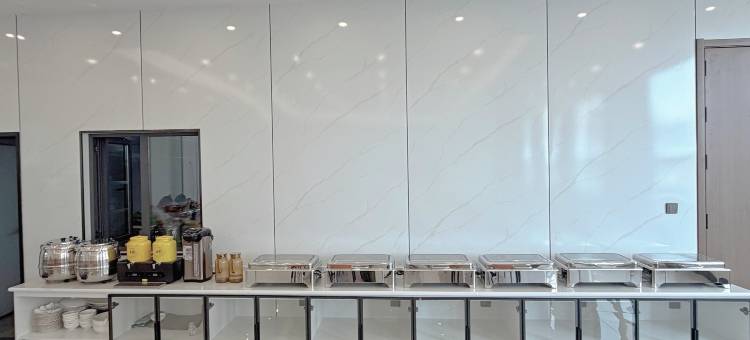 宜禾泰·佰顺大酒店图片