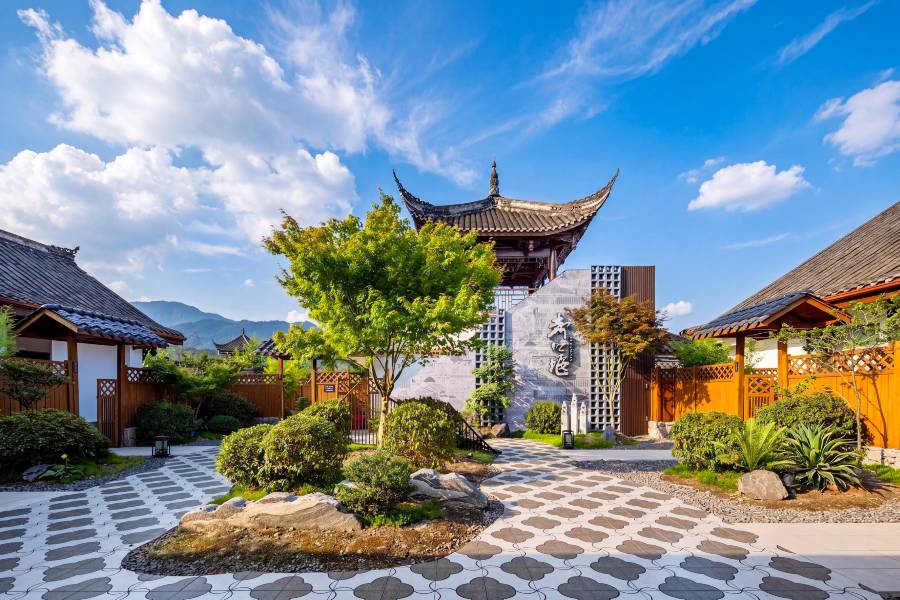 雲途酒店(都江堰景區南橋店)