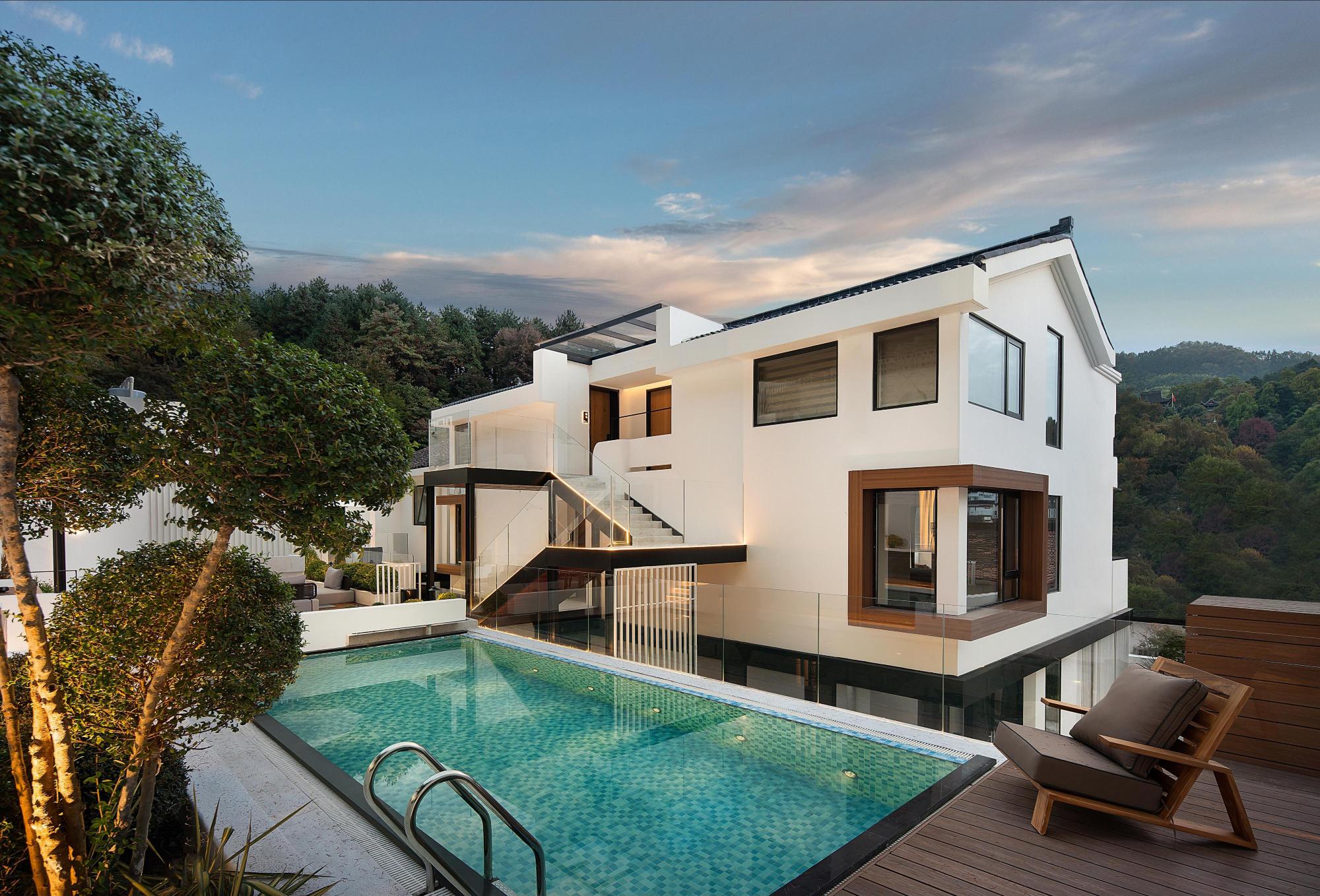 Jiuhuashan Xiangzili Homestay (Meat Body Palace Branch)Over view