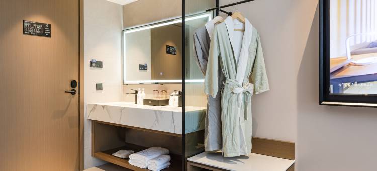 美豪酒店(芒市机场店)图片