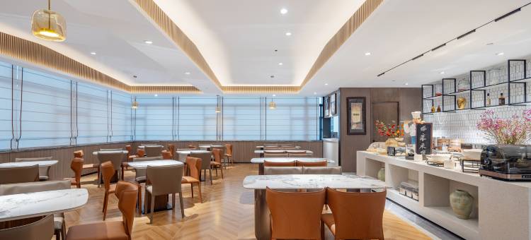 凌美国际酒店(襄阳火车站店)图片