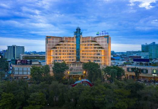 三宝拢芝普特酒店 - 由瑞士贝尔国际酒店管理(Hotel Ciputra Semarang managed by Swiss-Belhotel International)