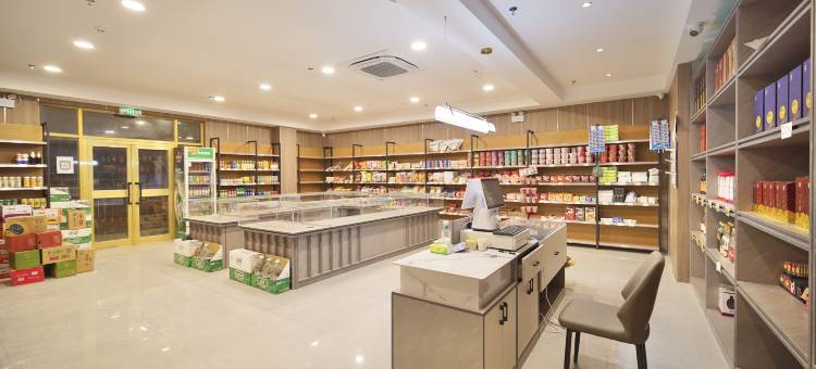 云悦酒店(吐鲁番鄯善县光明路店)图片