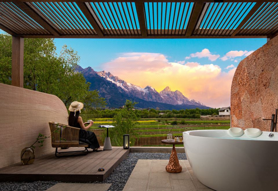 既山行MountainTrip?丽江雪山牧场野奢设计师度假酒店外景图